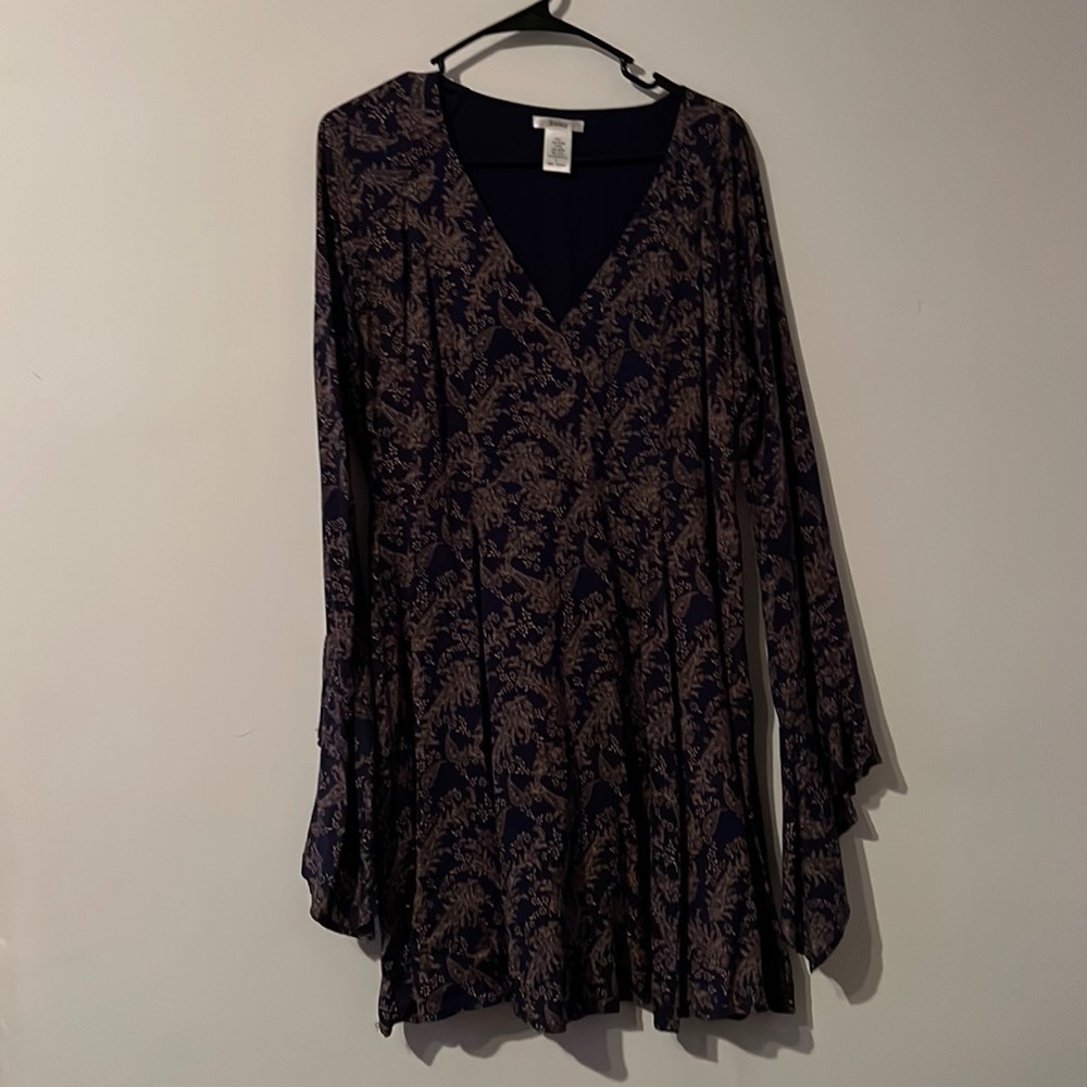 Long sleeve dress